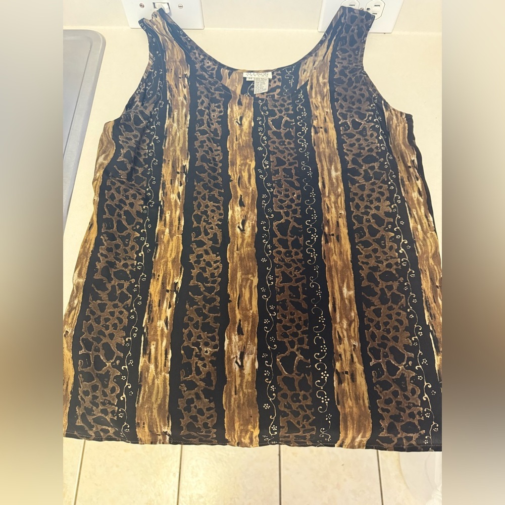 Alison Taylor lady size medium 100% silk tank NWOT sleeveless